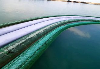 مشک ماری با بیش از ۸۹ هزار لیتر گازوئیل قاچاق در آب‌های بندرعباس