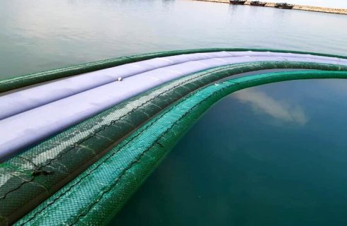 مشک ماری با بیش از ۸۹ هزار لیتر گازوئیل قاچاق در آب‌های بندرعباس