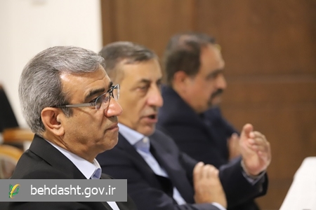 نظام ارجاع و پزشک خانواده، راهکار کاهش هزینه‌ها و ارتقای سلامت مردم