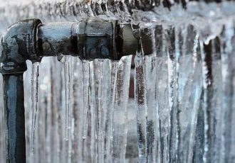 هشدار آبفای کشور در مورد یخ‌زدگی کنتور‌های آب