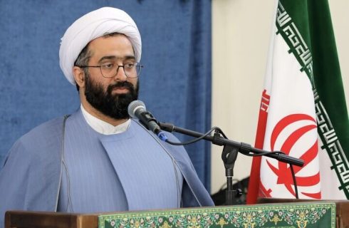 وحدت شیعه و سنی در گلستان نماد مقاومت و اقتدار ماست