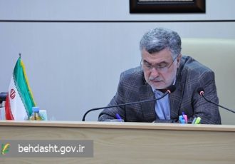 وزیر بهداشت نسبت به بازنمایی منفی واکسیناسیون در یک سریال هشدار داد