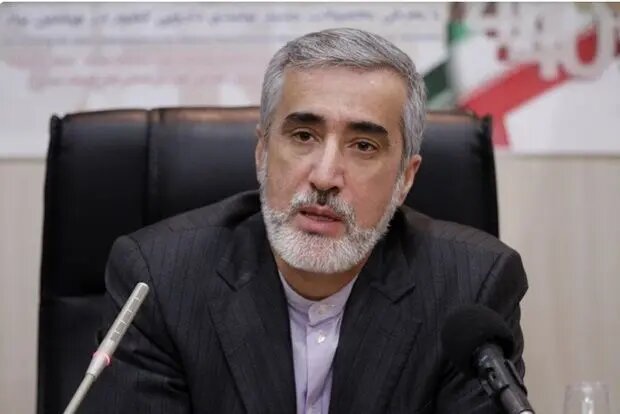 پیرصالحی: مقابله با تحریم‌ها یک جنگ واقعی است