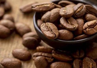 کافئین برای بدن مفید است یا ضرر دارد