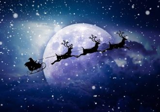 کالسکه بابانوئل به نقش جهان اصفهان رسید+ عکس کالسکه بابانوئل به نقش جهان اصفهان رسید+ عکس