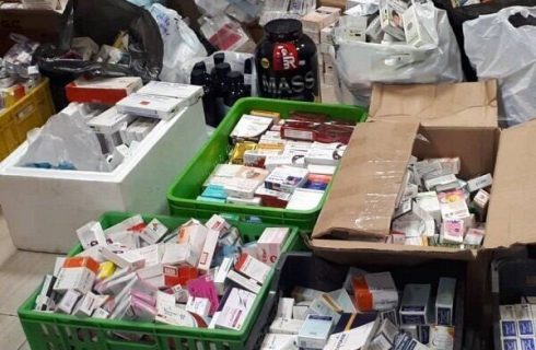 کشف ده‌ها کارتن دارو از کلینیک زیبایی