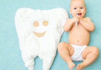 یک اتفاق نادر/ تولد یک نوزاد با دندان در بابل + تصویر