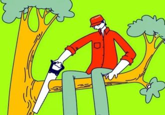 ۴ تله‌ ذهنی که باعث خودتخریبیِ شادی در زندگی روزمره می‌شود