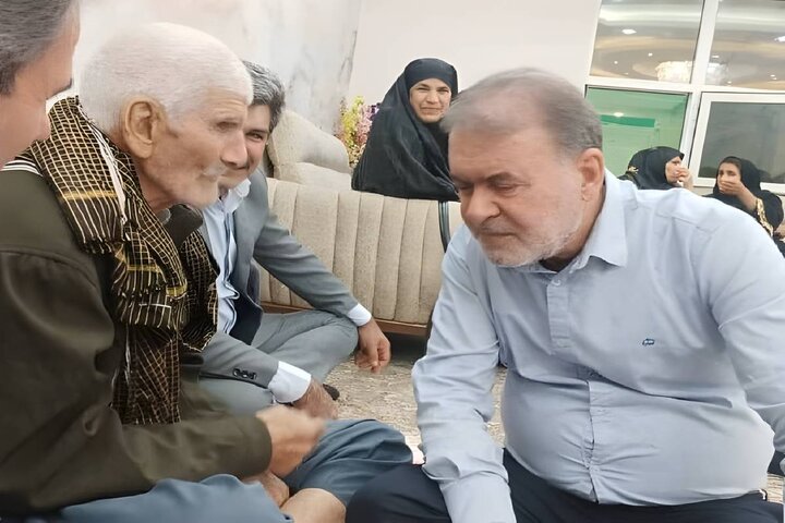 ۸۳ سال انتظار؛ پیرمرد گچسارانی به خانه بازگشت ۸۳ سال انتظار؛ پیرمرد گچسارانی به خانه بازگشت