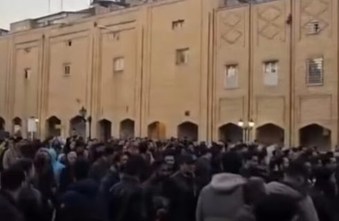 اعتراضات پراکنده برخی از کسبه در احمدآباد و بازار رضای مشهد