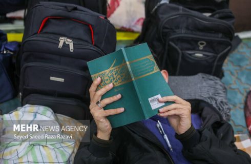 اعتکاف دانش آموزی در شهرستان بام و صفی آباد اعتکاف دانش آموزی در شهرستان بام و صفی آباد
