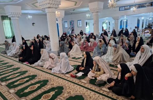 اعتکاف دانش‌آموزی در سنندج؛ روایتی از خلوت نوجوانانه با خدا