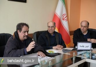 تأکید رئیس دانشگاه علوم پزشکی مشهد بر گفت‌وگو، عدالت سازمانی و هم‌افزایی برای حل مطالبات نیروی انسانی