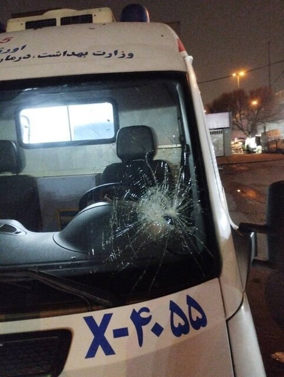 حمله به آمبولانس در شرق تهران حمله به آمبولانس در شرق تهران