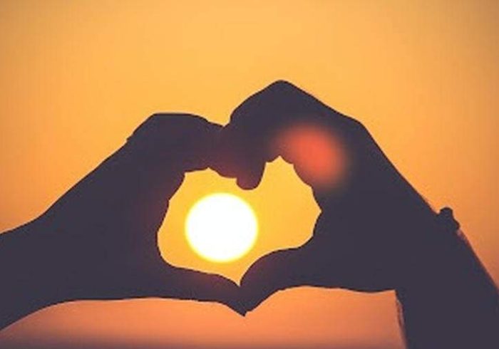 رابطه فقط عشق نیست عشق معمولاً آغاز رابطه است