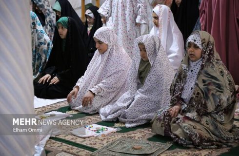 رامیان میزبان خیزش معنوی؛ اعتکاف با حضور پرشور بانوان برگزار شد رامیان میزبان خیزش معنوی؛ اعتکاف با حضور پرشور بانوان برگزار شد