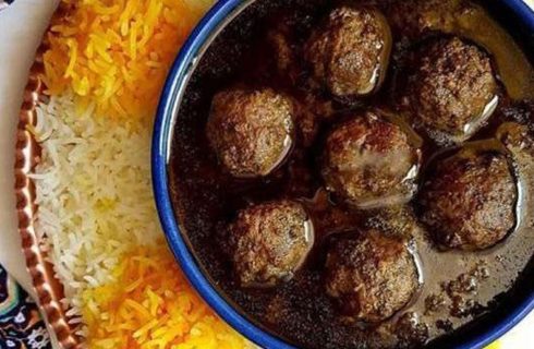 طرز تهیه خورش فسنجان مجلسی با گوشت قلقلی طرز تهیه خورش فسنجان مجلسی با گوشت قلقلی