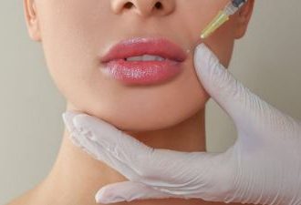 معرفی 8 روش جوانسازی پوست صورت (غیر جراحی) معرفی ۸ روش جوانسازی پوست صورت (غیر جراحی)