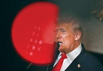 کارنامه سیاه مداخله‌گران؛ چرا مردم به وعده‌های آمریکا اعتماد نمی‌کنند