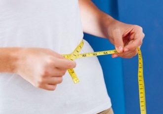 ۵ تمرین مؤثر برای چربی سوزی و رسیدن به شکمی صاف