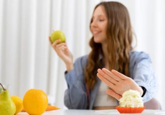 ۶ ماده غذایی خوشمزه برای چربی‌سوزی شکم و پهلو