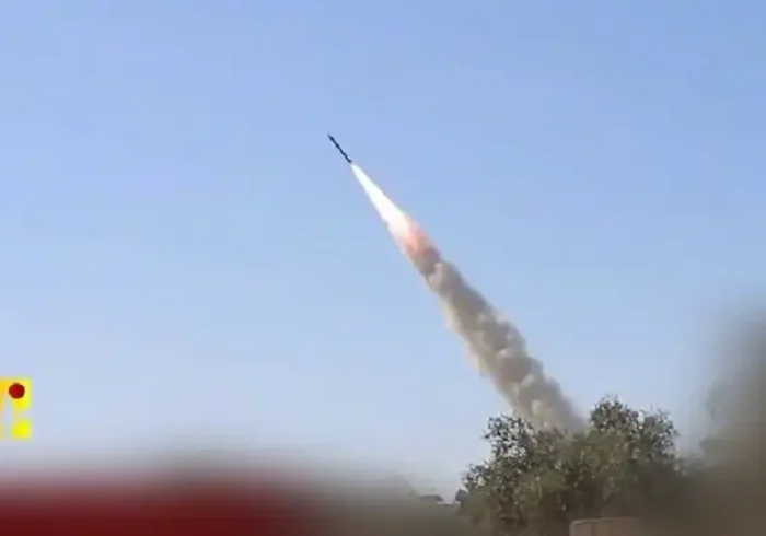 حمله موشکی به ساختمان صداوسیمای کردستان+ عکس