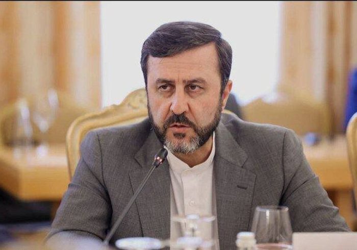 غریب‌آبادی: حمله به همسایگان در سیاست ایران نیست