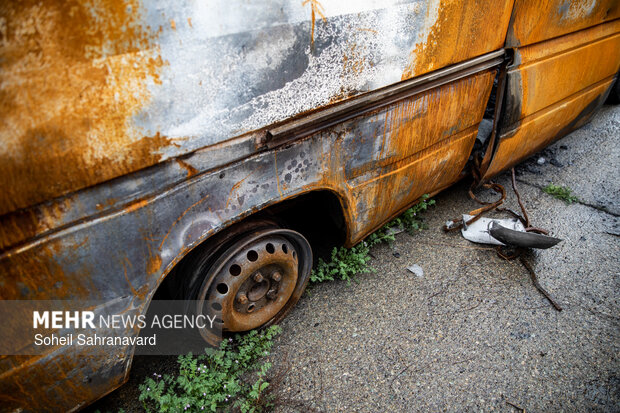 آمبولانس‌های خط مقدم؛ ۴۶ وسیله نجات‌بخش در آتش سوخت