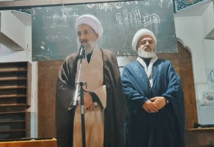 آیت الله لائینی: پیام مردم در خیابان مقاومت است