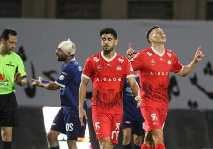 ابهام در وضعیت لیگ برتر فوتبال ایران / بازیکنان ازبکی بلاتکلیف هستند