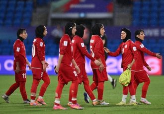 احتمال بازگشت دو دختر فوتبالیست پناهنده به کشور