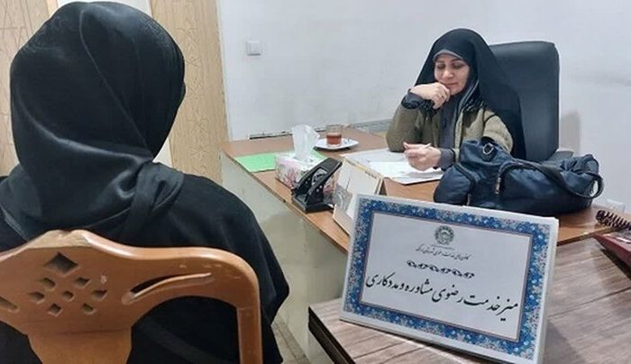 ارائه خدمات تخصصی به مردم ساوه با برپایی ۱۰ غرفه رضوی