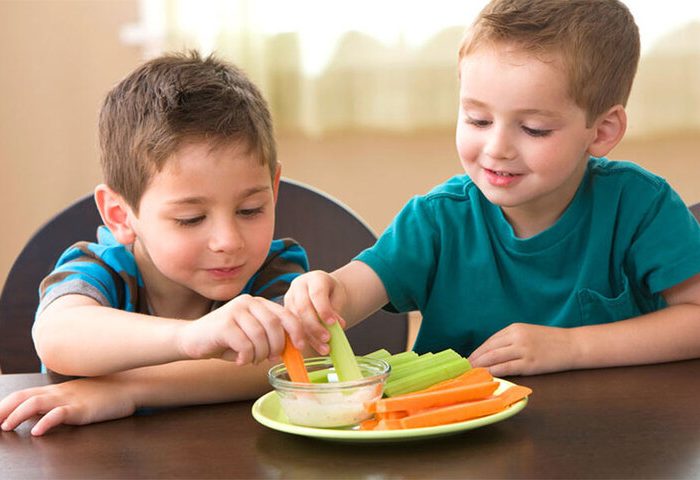 ارتباط استفاده زیاد از دستگاه های دیجیتال با اختلال تغذیه در نوجوانان