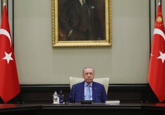 اردوغان استفاده از اسلحه در ترکیه را محدود می‌کند