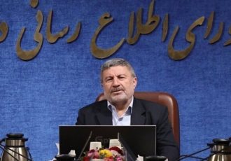 اظهارات تازه الیاس حضرتی: دفاع از ایران پایان نیافته است