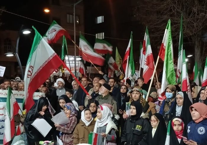 تجمع باشکوه مردم دیار گروس در حمایت از وطن