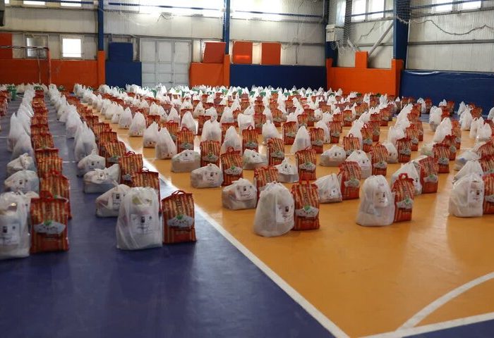 توزیع ۵۲۰ بسته معیشتی در بیرجند