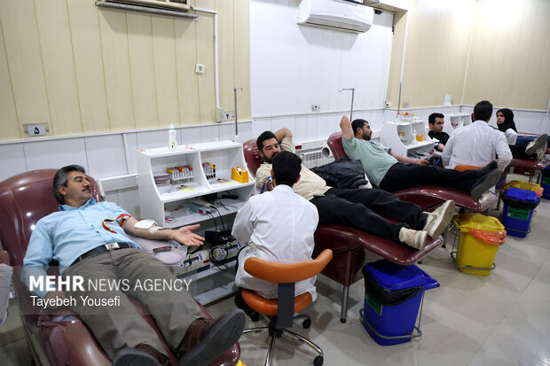 جهش بی‌سابقه اهدای خون در ایام جنگ؛ رشد ۸۰ درصدی اهدای خون بانوان