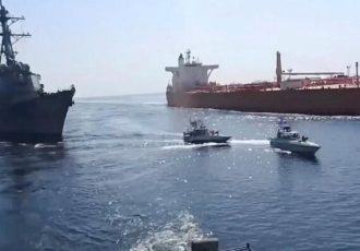 حمله به شناور حامل اقلام حیاتی بیماران دیالیزی محکوم شد