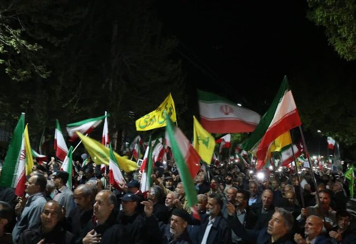 دشمن هیچ گاه مورد اعتماد نخواهد بود