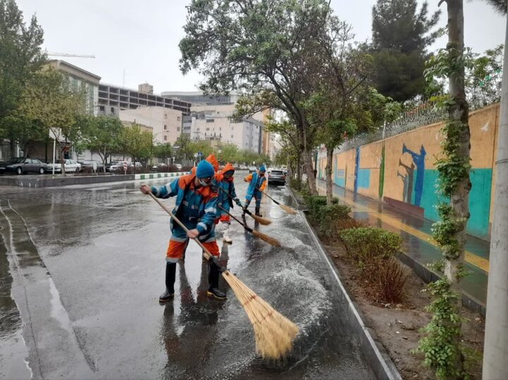 روایتی از خاموش جبهه پاکیزگی؛ قهرمانانی که شهادت را با «جارو» خریدند