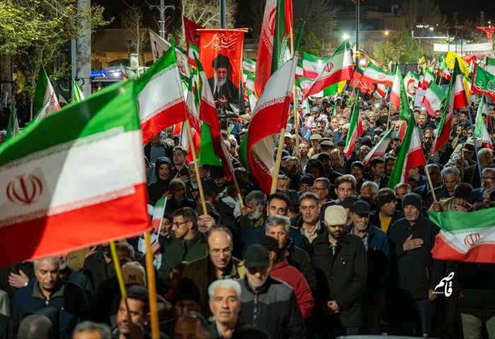 شکوه حضور مردم خمین در پنجاه و یکمین قرار عاشقی