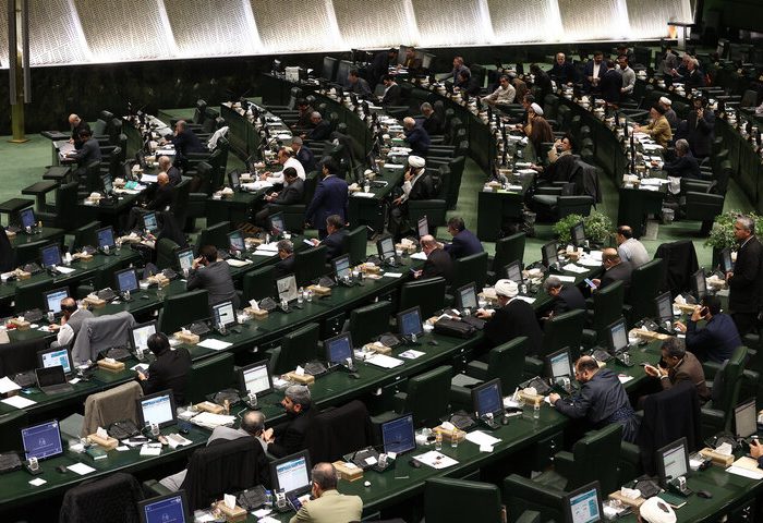 نگاهی به عملکرد مجلس در یک ماه گذشته؛ از جلسه با وزرا تا نظارت میدانی