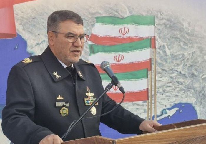 واکنش فرمانده بلند رتبه ارتش به ادعای ترامپ/ چرا جرات نزدیک شدن به آب‌های ایران را ندارند؟