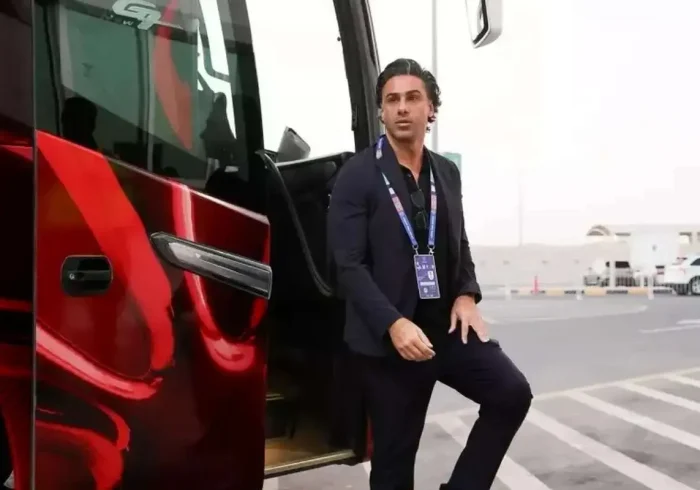 وضعیت فرهاد مجیدی در امارات چگونه می‌شود؟