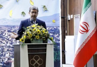 استاندار اصفهان: پیوند دانشگاه با صنعت باید به حل مسائل بومی منجر شود