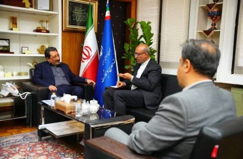 الحاق قصرشیرین و گیلانغرب به تجارت مرزی تسریع می‌شود