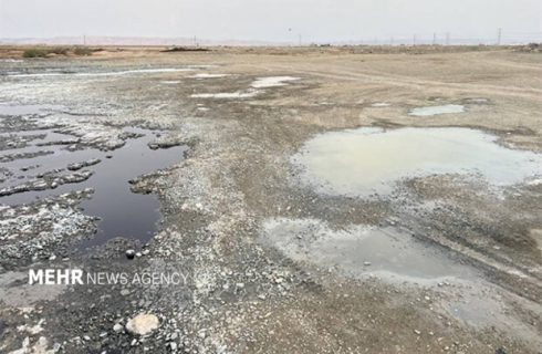 برخورد محیط زیست ملارد با تخلیه فاضلاب صنعتی در حریم رودخانه شور