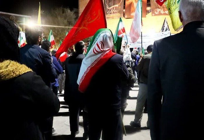 برگزاری آیین نمادین ازدواج جوانان اراکی در اجتماع شبانه حسینیه شهدا