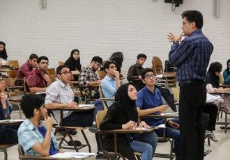 تداوم آموزش مجازی مقطع کارشناسی و بازگشت تدریجی به کلاس تحصیلات تکمیلی/ دانشجویان بخوانند
